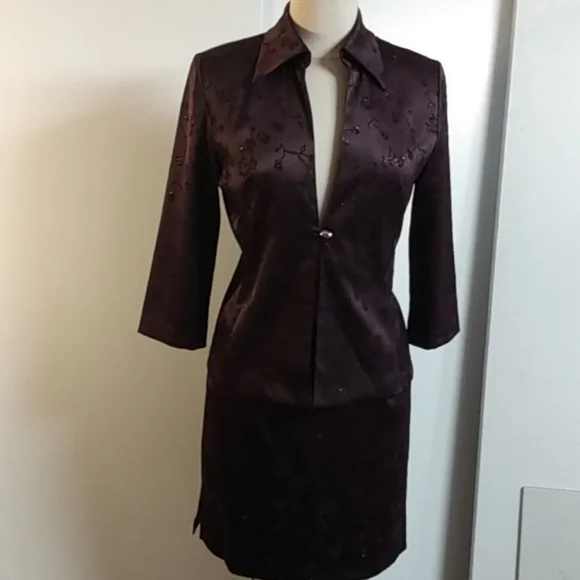 Vintage 90s Boss Skirt Suit 2 Breaking Loose Brand - Picture 2 of 12